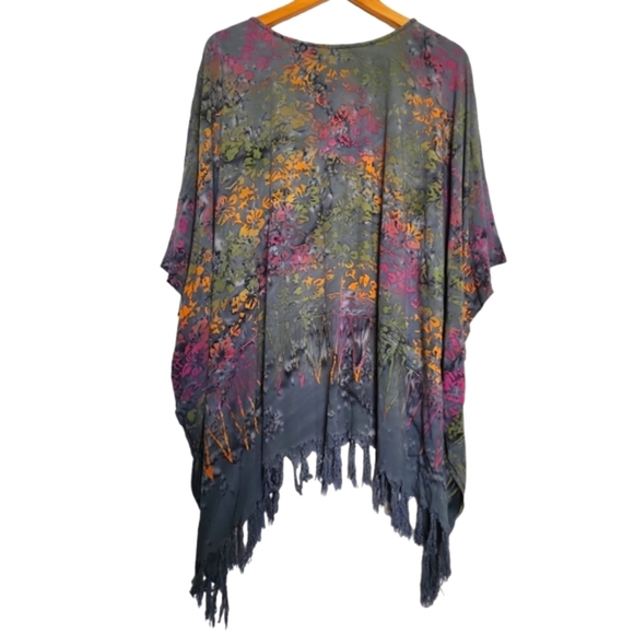 Grey tiedye fringe Hawaiian floral kaftan - Picture 4 of 4